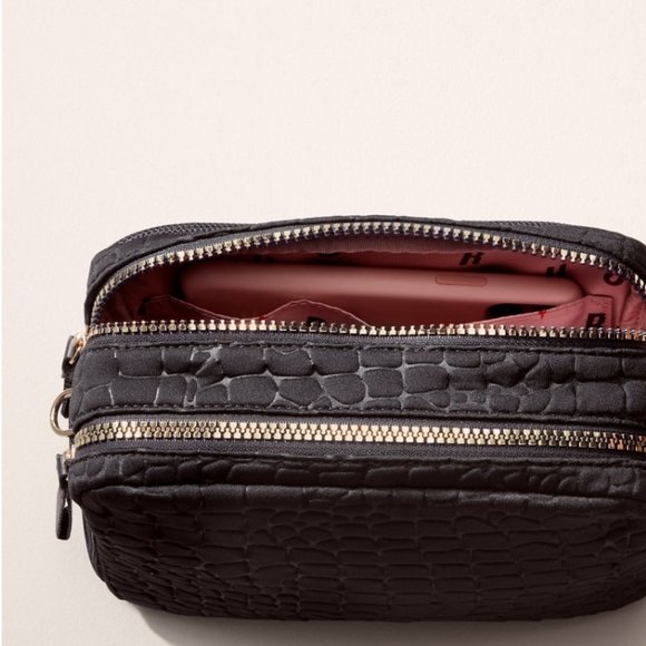 Crush It Camera Bag - Navy - Picture 10 of 10